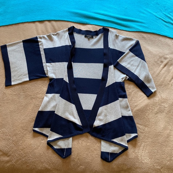 Grey and Navy Wide Stripe Sweater - Picture 4 of 7